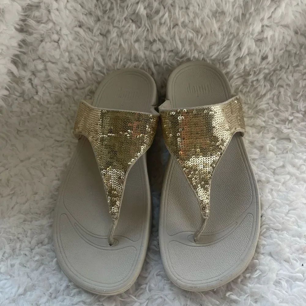 FitFlop Lulu Fabric Gold sequins wedge thong Sandals Slippers SZ9